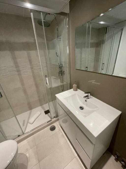 Apartamento IV Alcalaretiro Ideal Parejas Madrid Exteriér fotografie